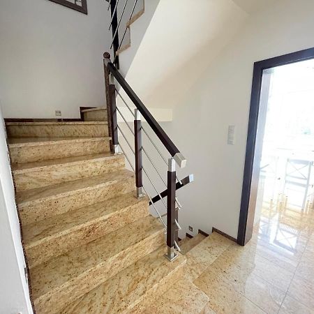 Marble Apartament Замосць Экстерьер фото