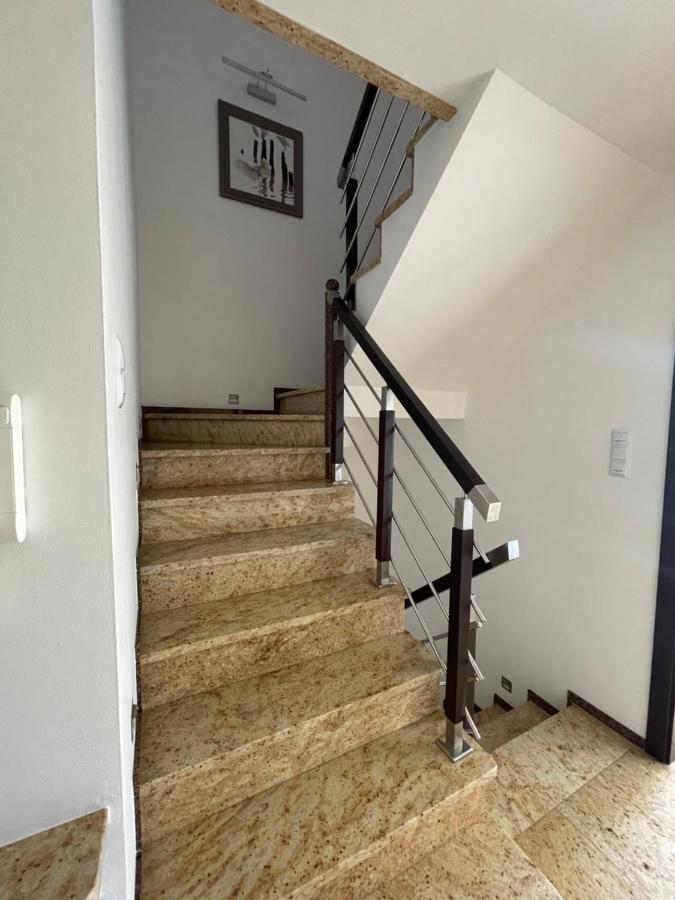 Marble Apartament Замосць Экстерьер фото