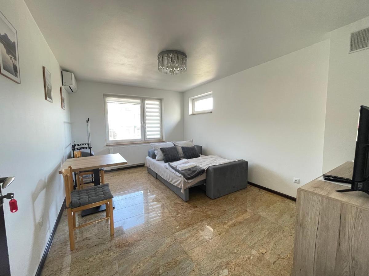 Marble Apartament Замосць Экстерьер фото