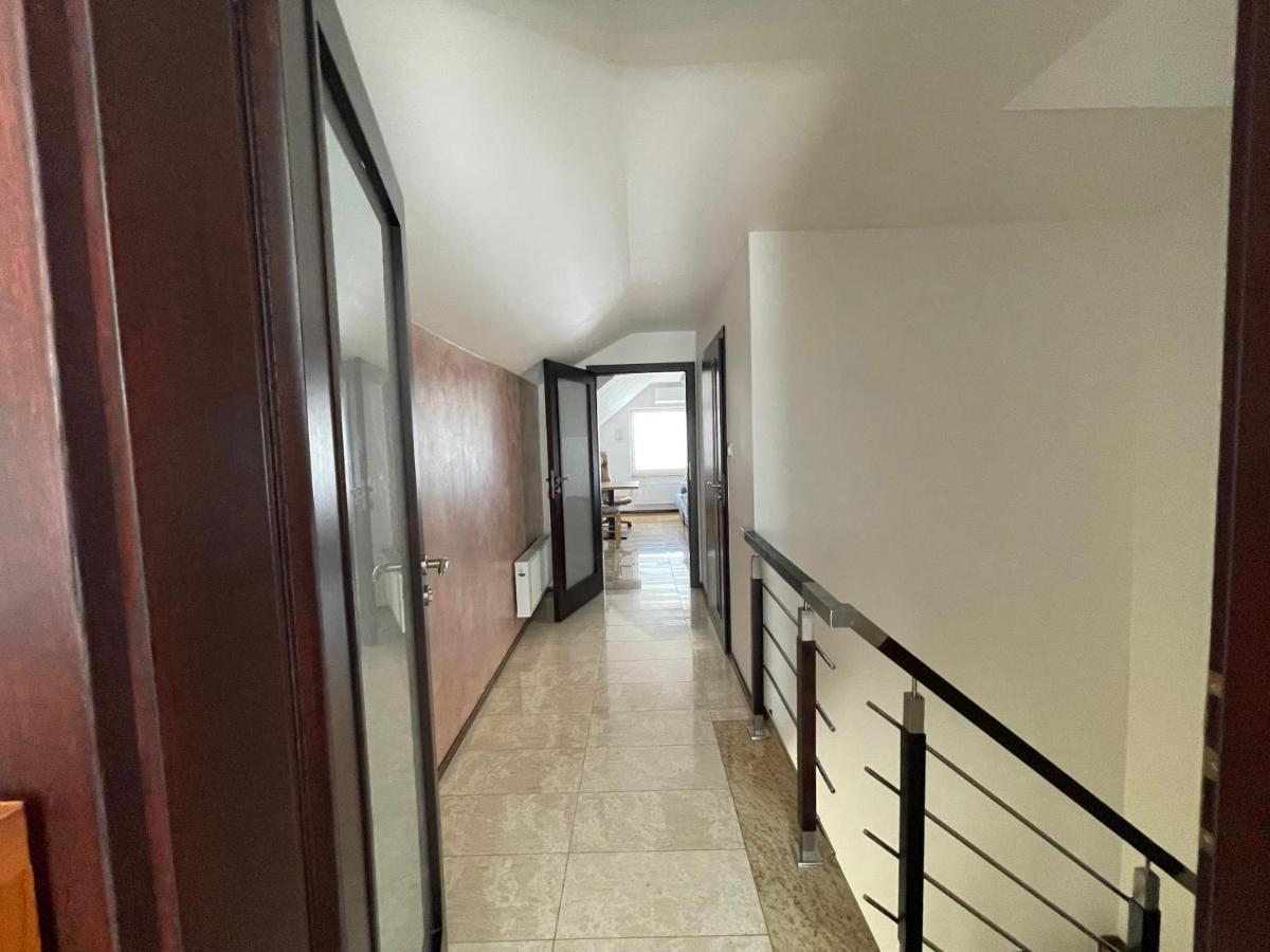 Marble Apartament Замосць Экстерьер фото